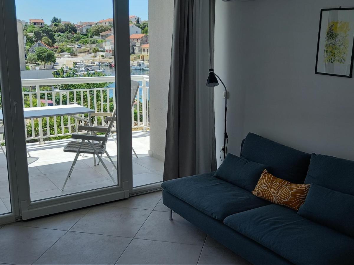 Apartmani Rak Razanj Exterior photo
