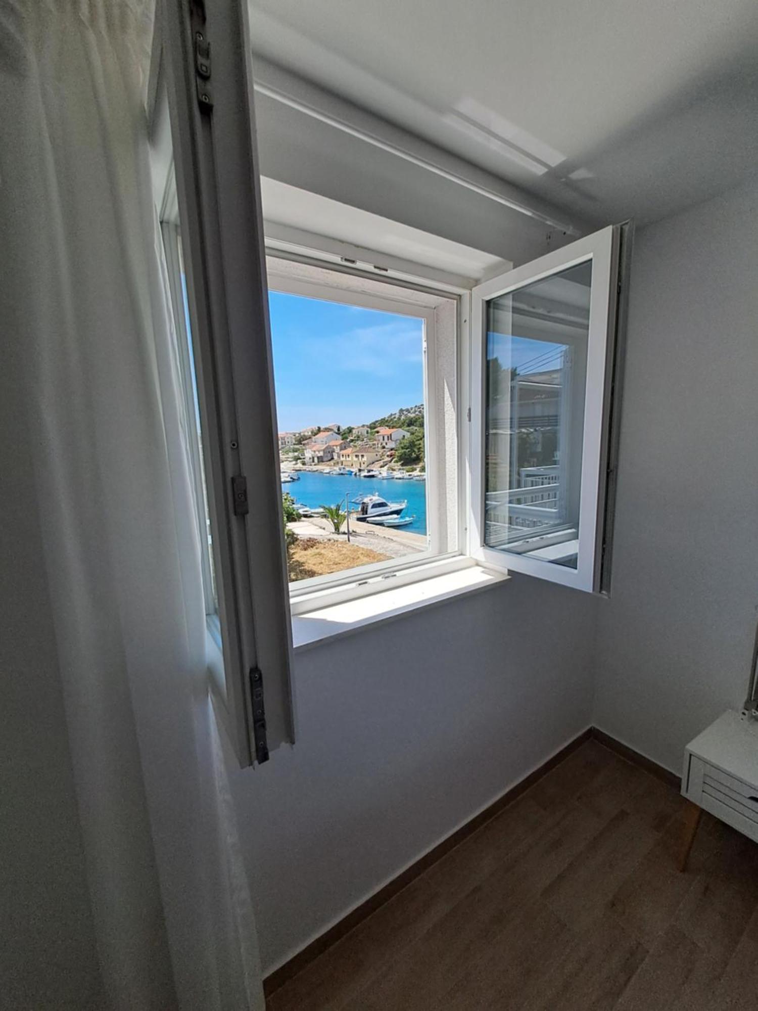 Apartmani Rak Razanj Exterior photo